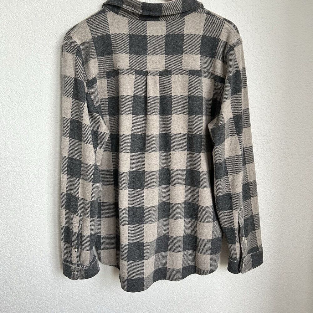 Faherty Legend Sweater Shirt‎ Women Size XL Tan Buffalo Plaid Tuckernuck $168 - Picture 6 of 12